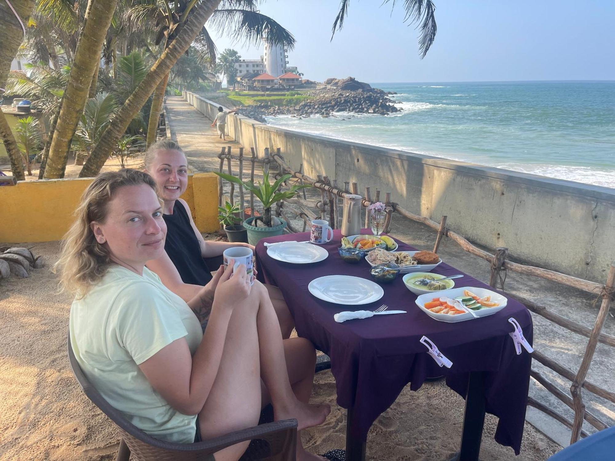 Blue Maalu Resort Ambalangoda  Eksteriør billede